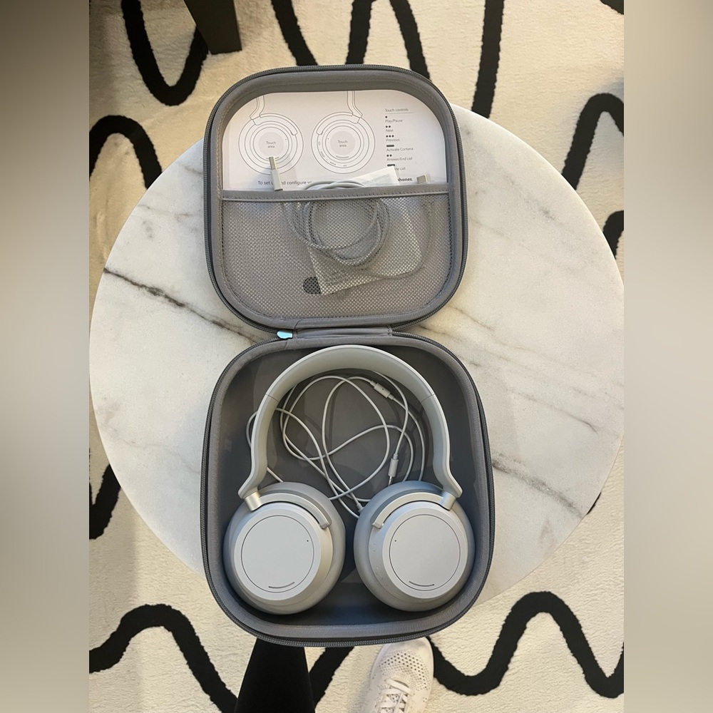 Microsoft surface headphones only used once!